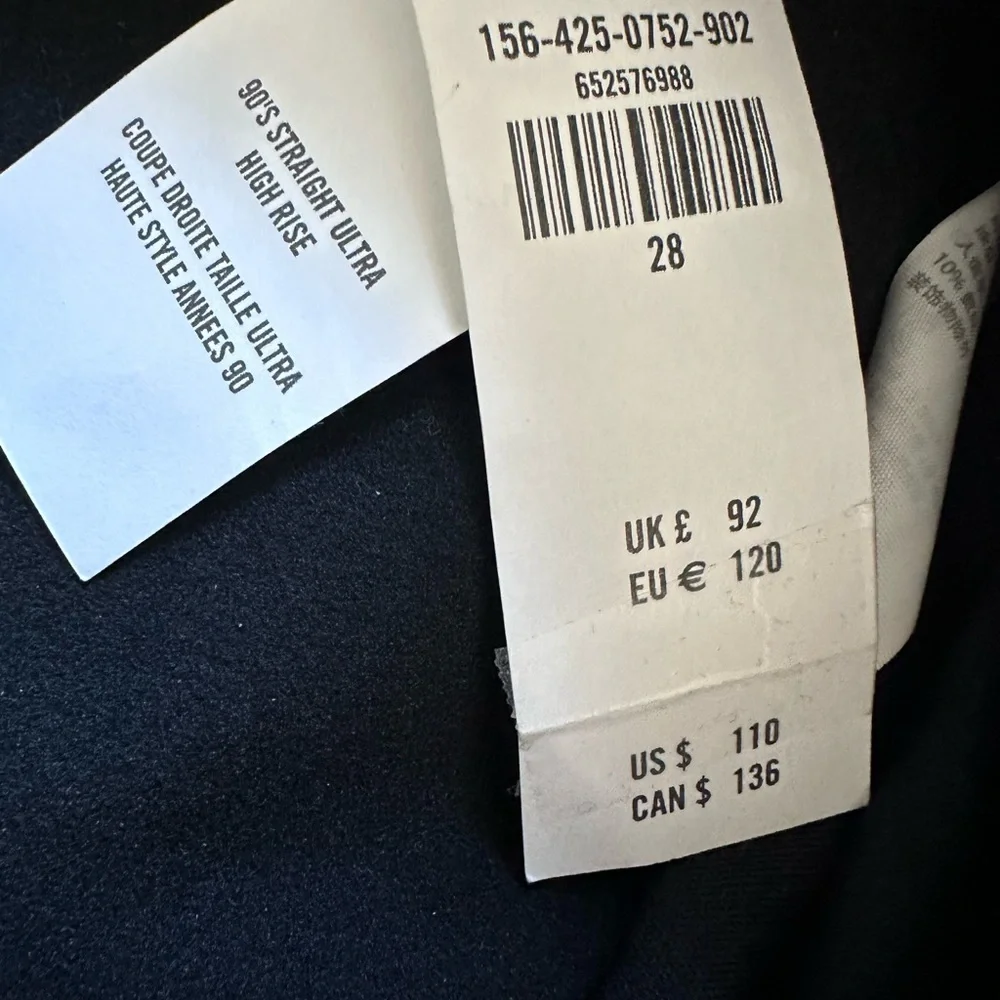 Abercrombie & Fitch 90s Straight Ultra High Rise Vegan Leather Pants SZ 28 NWT